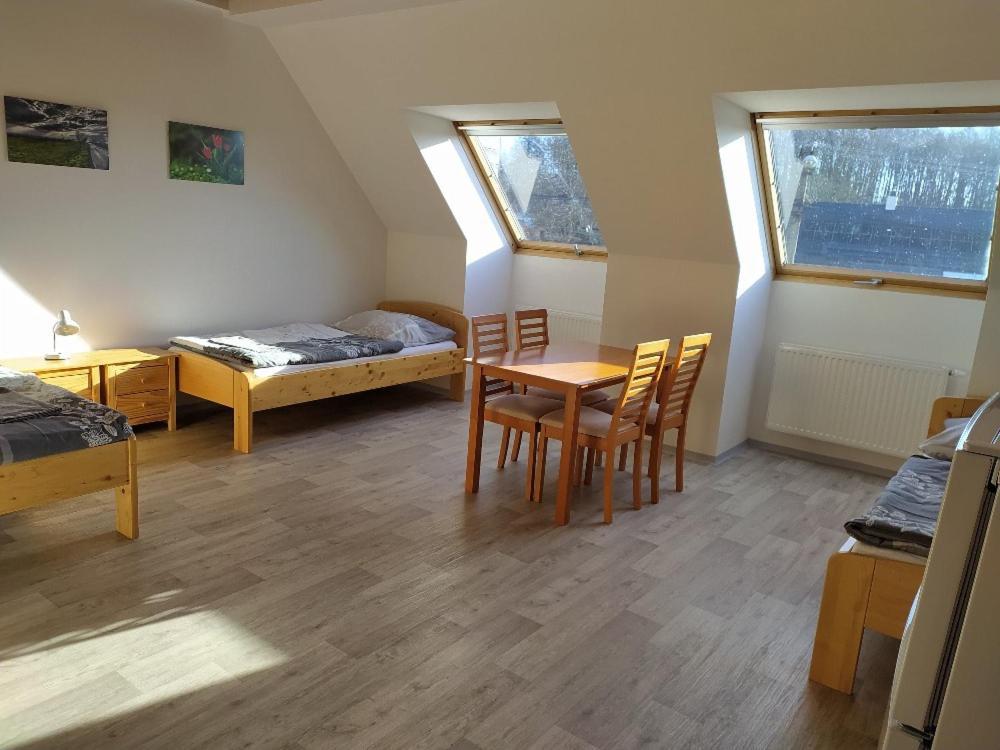 Apartmány Dalov Šternberk Kültér fotó